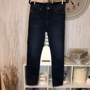 Woman’s size 8 brand new lucky brand size 8 jeans